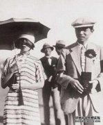 于凤芝为什么要等张学良50年？据说鲜花是故意流