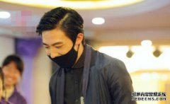 余玉明回来后，手的状态让人感到恶心！