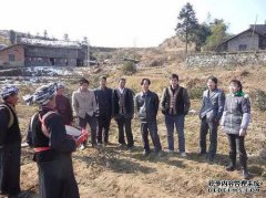 两位“受奖学金启发”的学术学者使该州的52位年