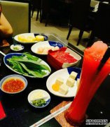 关于MK Thai Nabe（中央世界）和MK Thai Nabe（中央世