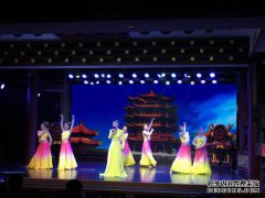 “ Hye Yun”-白ra所小学合唱团